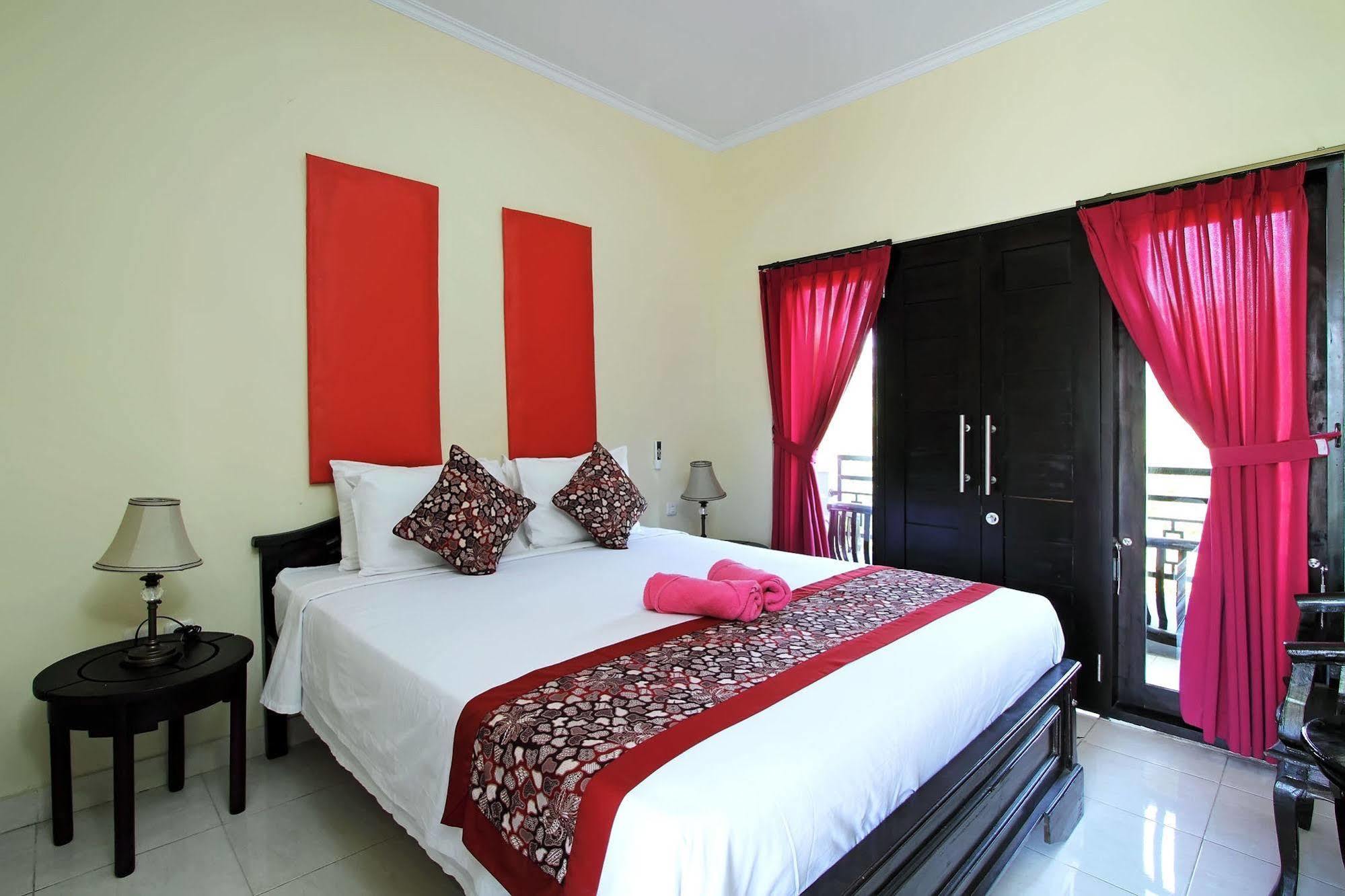 Ramantika Bali House Otel Jimbaran Dış mekan fotoğraf
