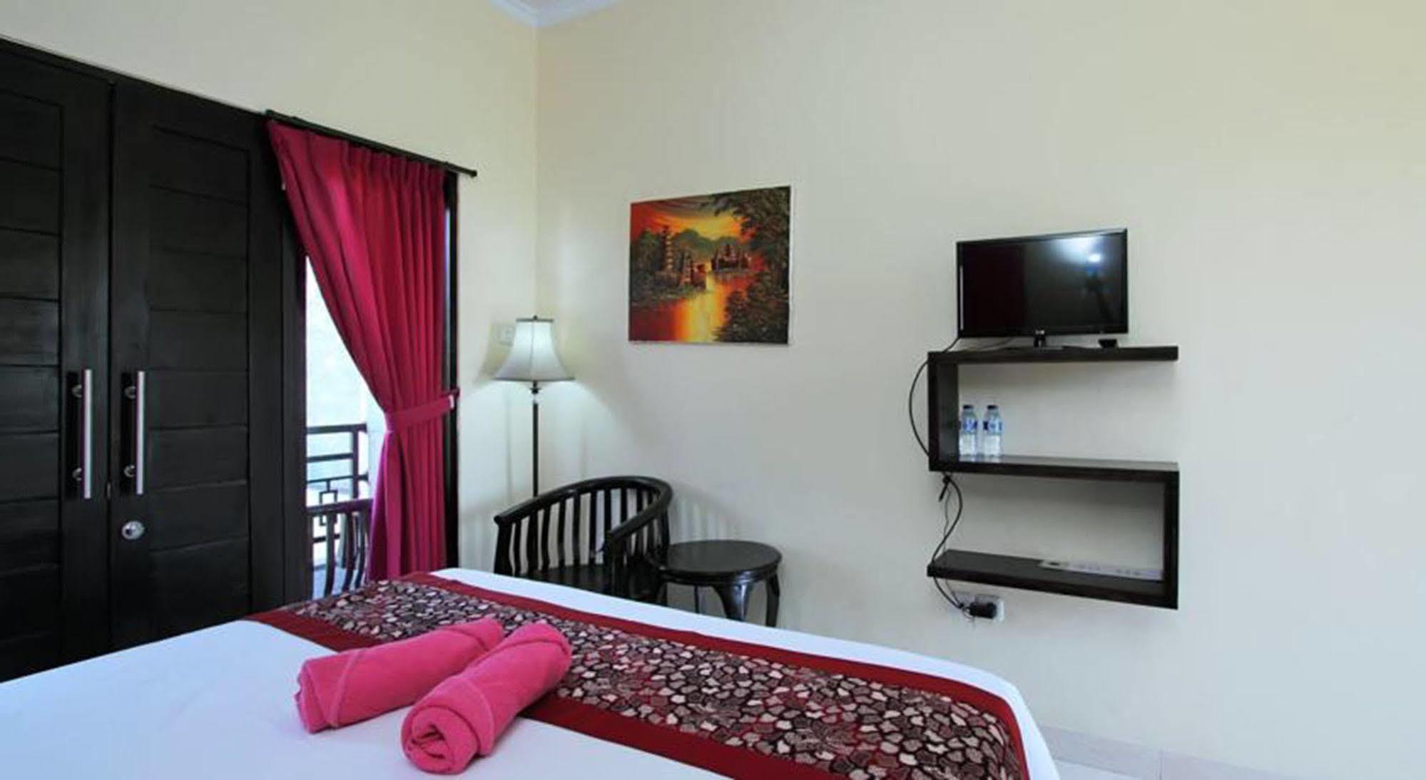 Ramantika Bali House Otel Jimbaran Dış mekan fotoğraf